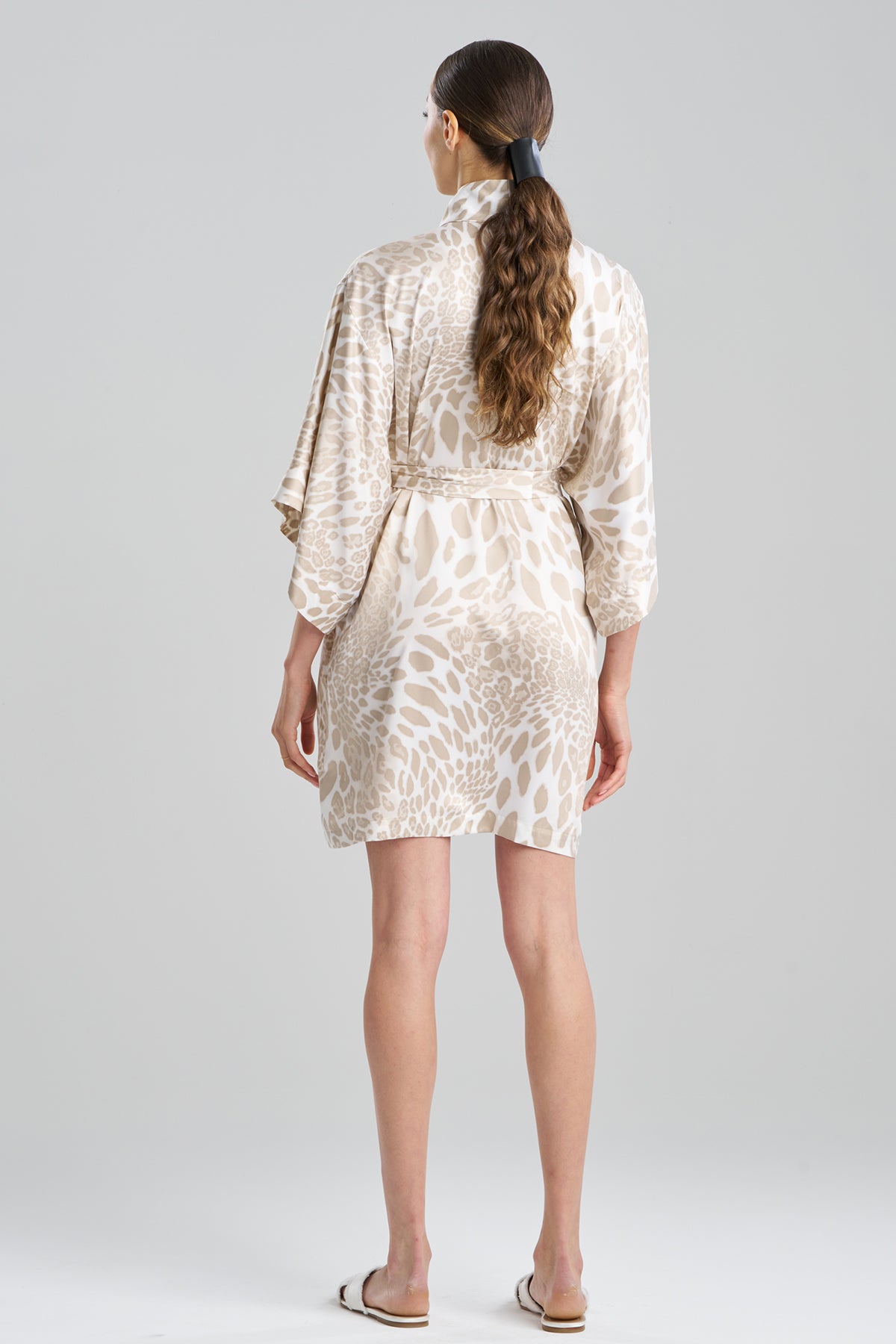 Luxe Leopard Wrap Sand Taupe