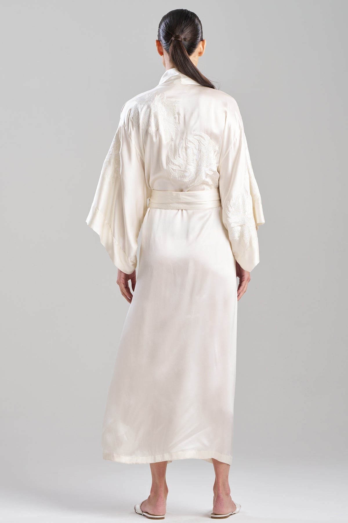 Bridal's Dream Embroidered Silk Robe Warm White