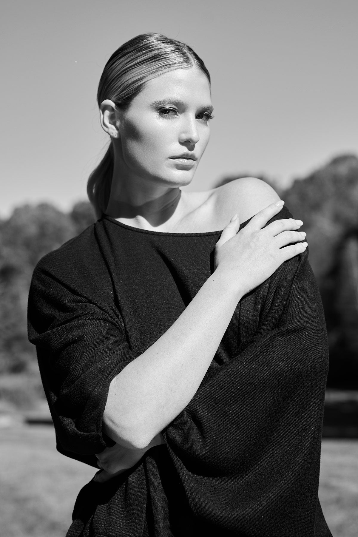 Suki Caftan Top Black