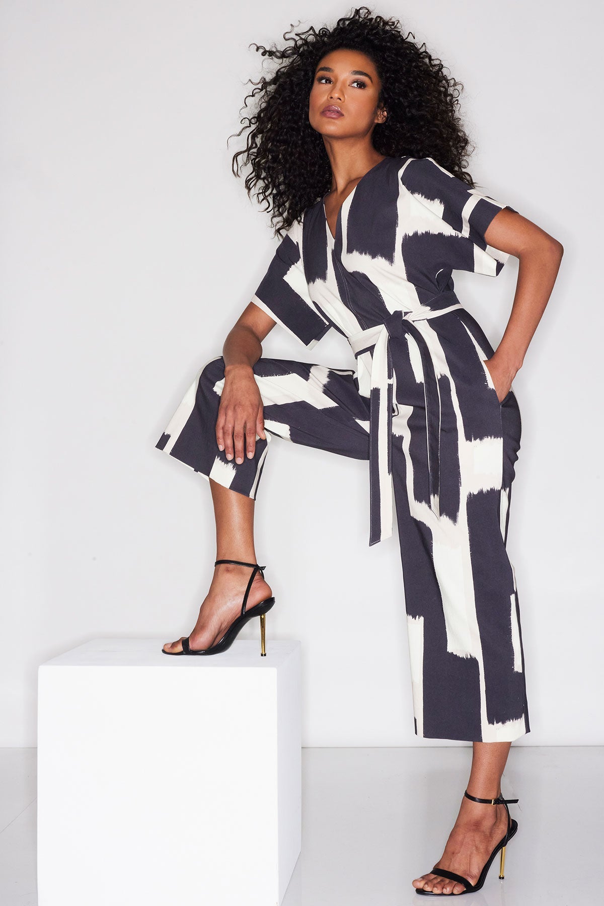 Painted Block Woven V-Neck Jumpsuit Natural/Black