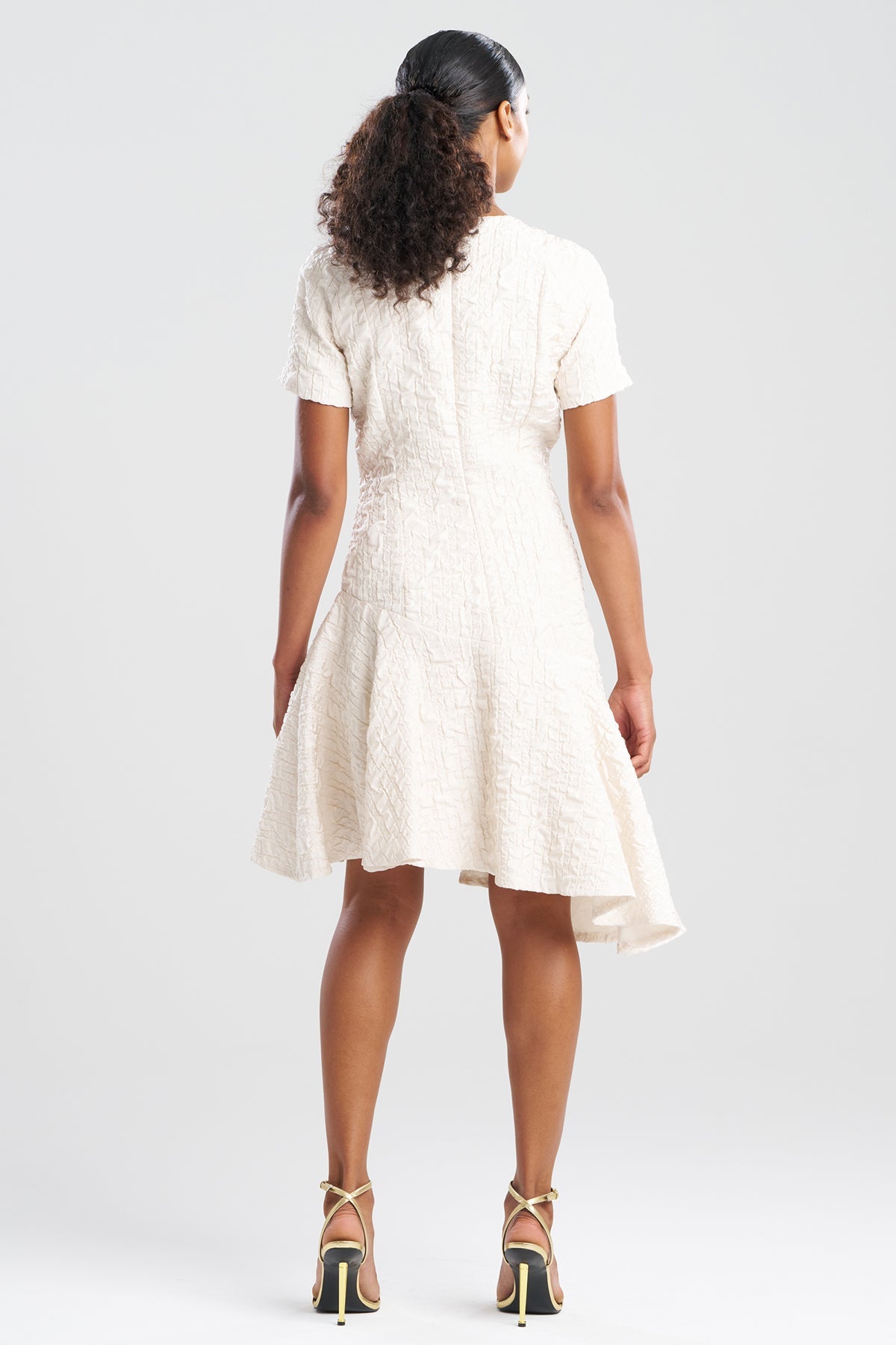 Pebbled Jacquard Short Sleeve Flounce Dress Sandstone