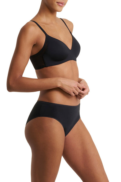 Pretty Smooth Smoothing Wireless T-Shirt Bra Black
