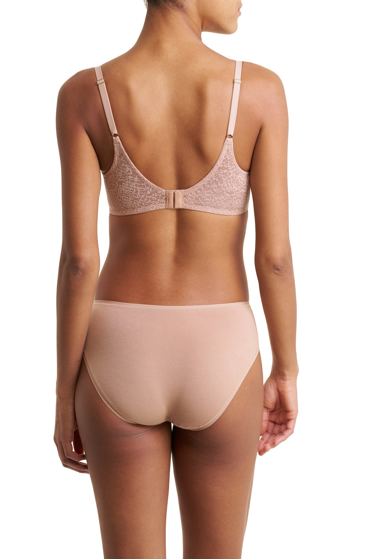 Pretty Smooth Smoothing Wireless T-Shirt Bra Buff