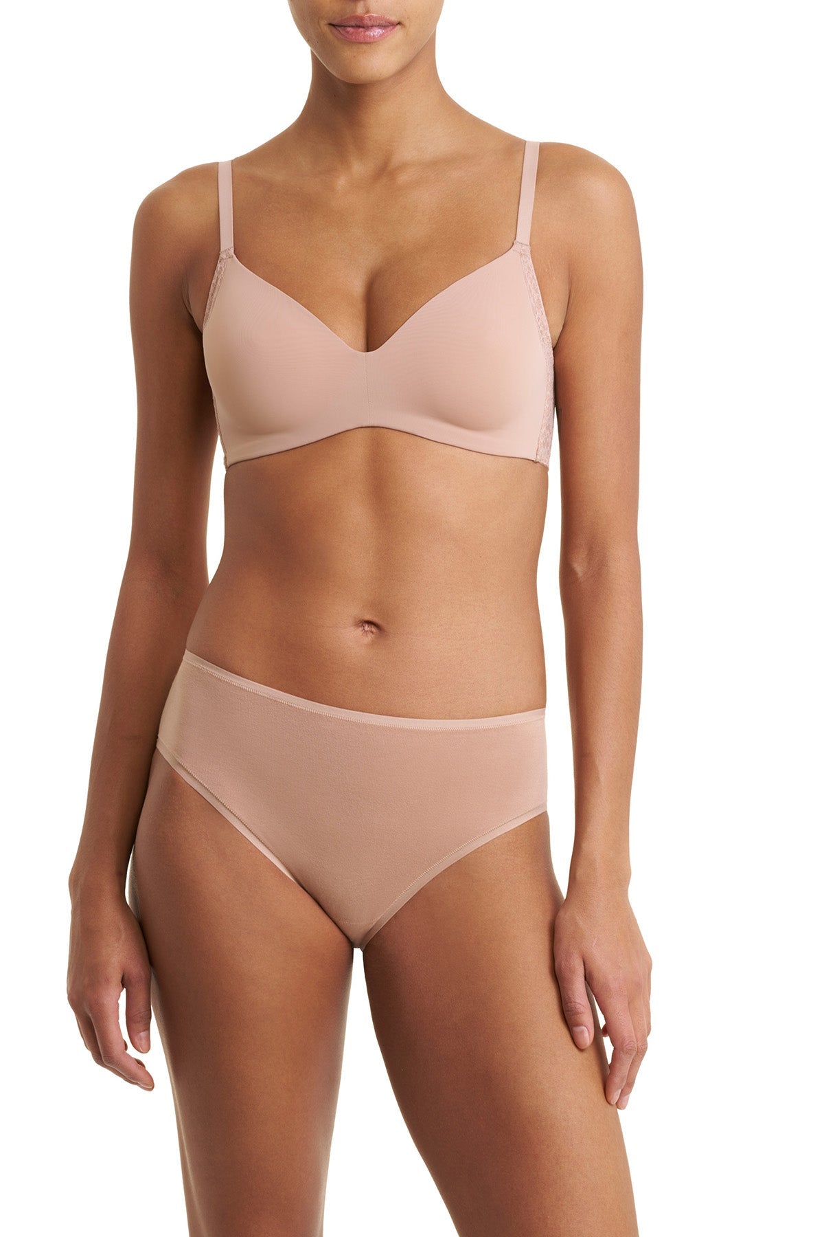 Pretty Smooth Smoothing Wireless T-Shirt Bra Buff