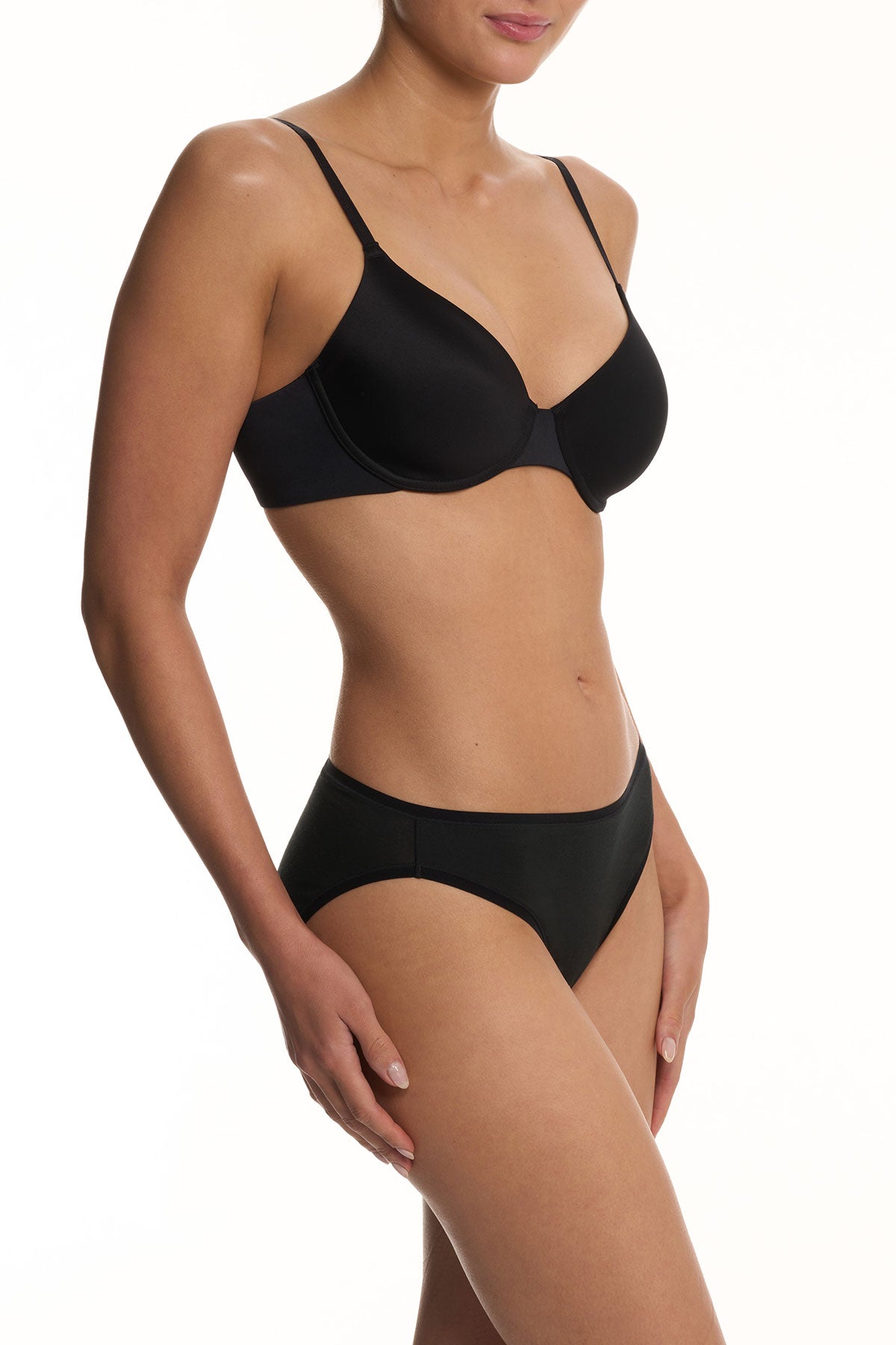 Natori EverFit Seamless Convertible T-Shirt Bra Black