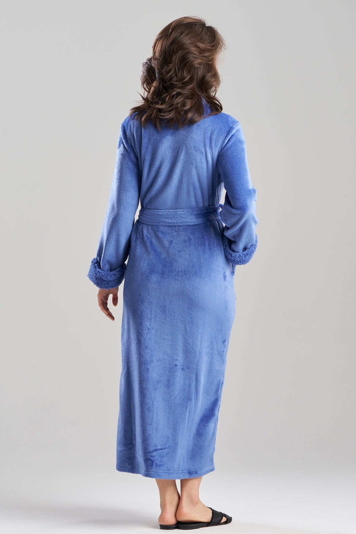 Plush Sherpa Robe Bluefrost