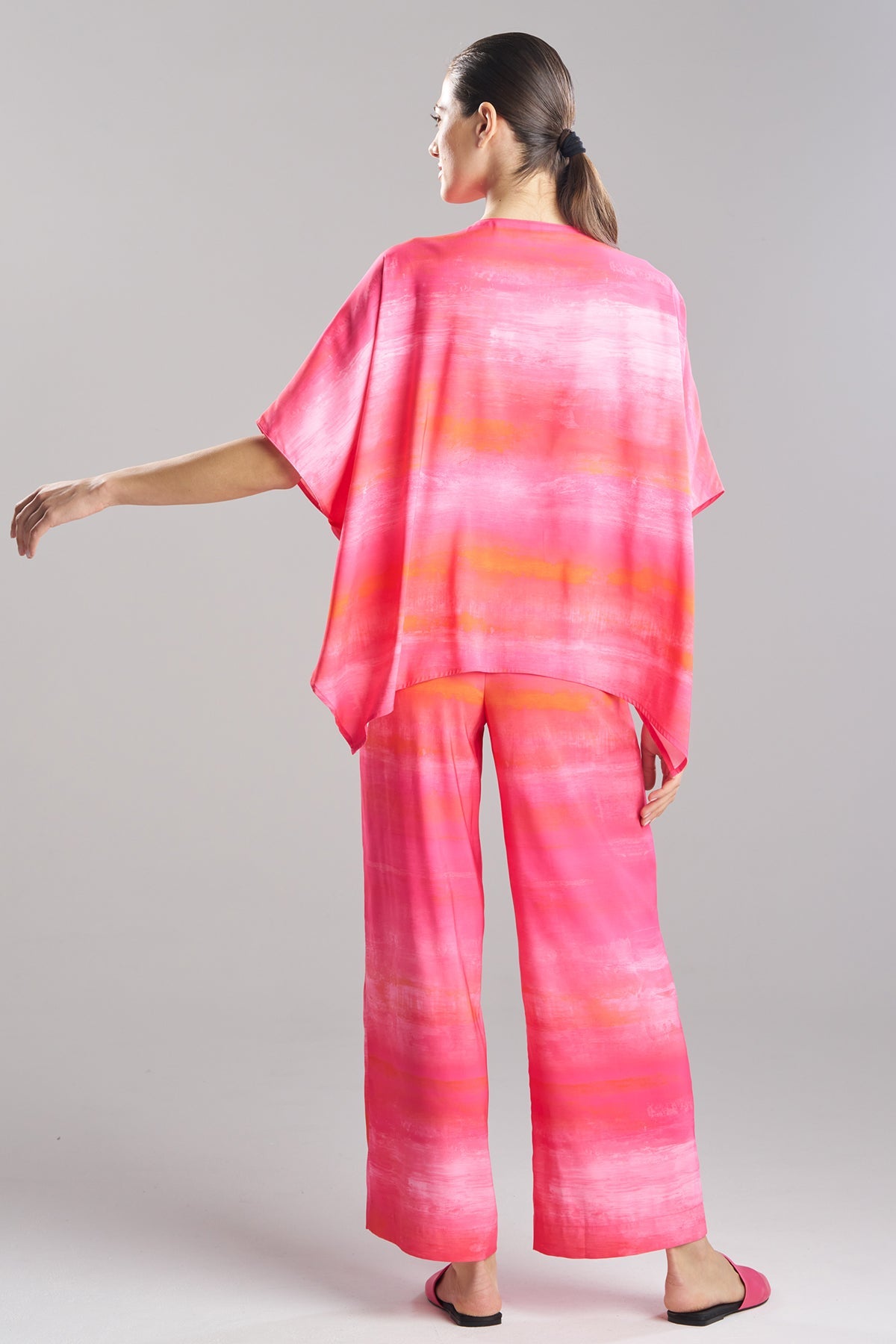 Aurora Printed Satin Caftan Top Pink Poppy