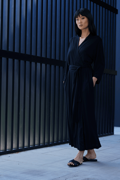 Buy Shangri-La TENCEL™ Robe in Black Online Black