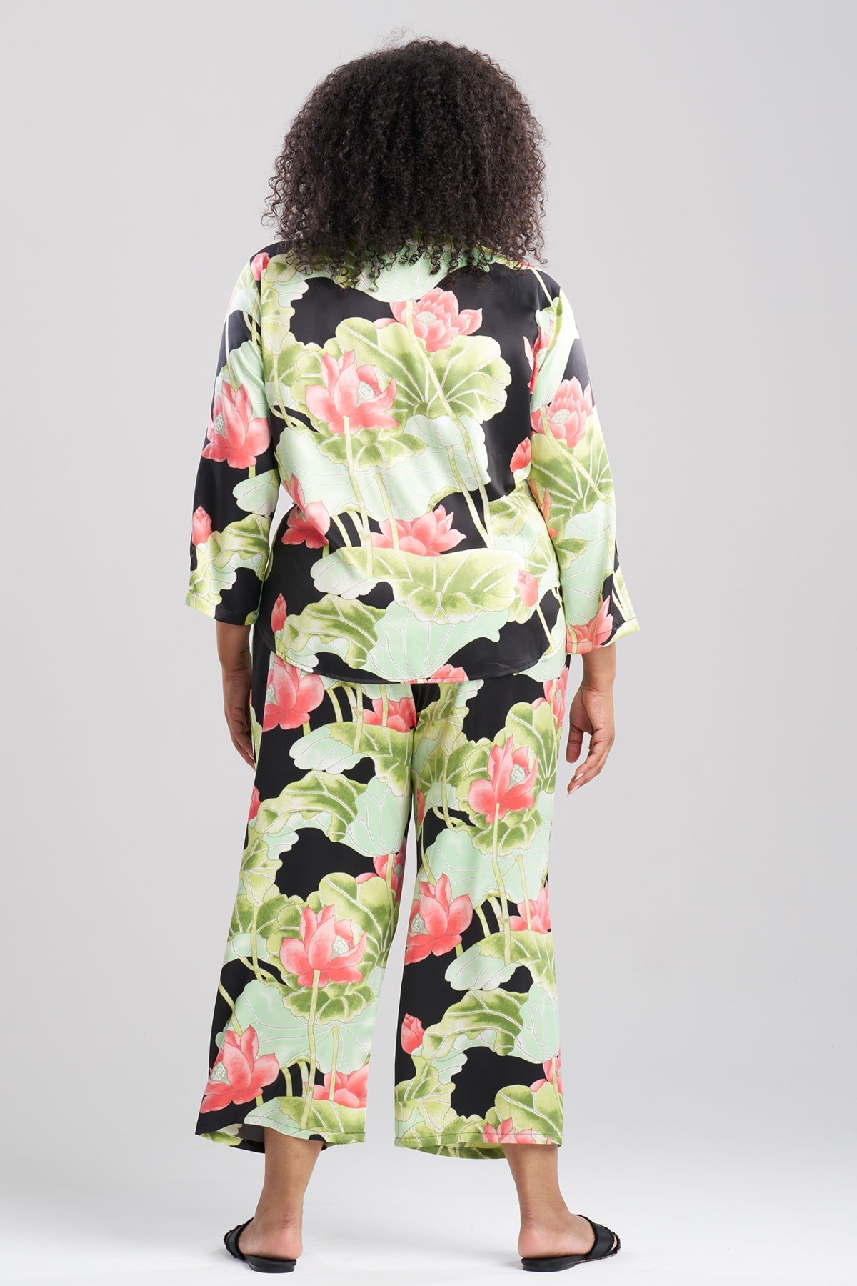 Ascendant Lotus Printed Satin Mandarin PJ Set Black