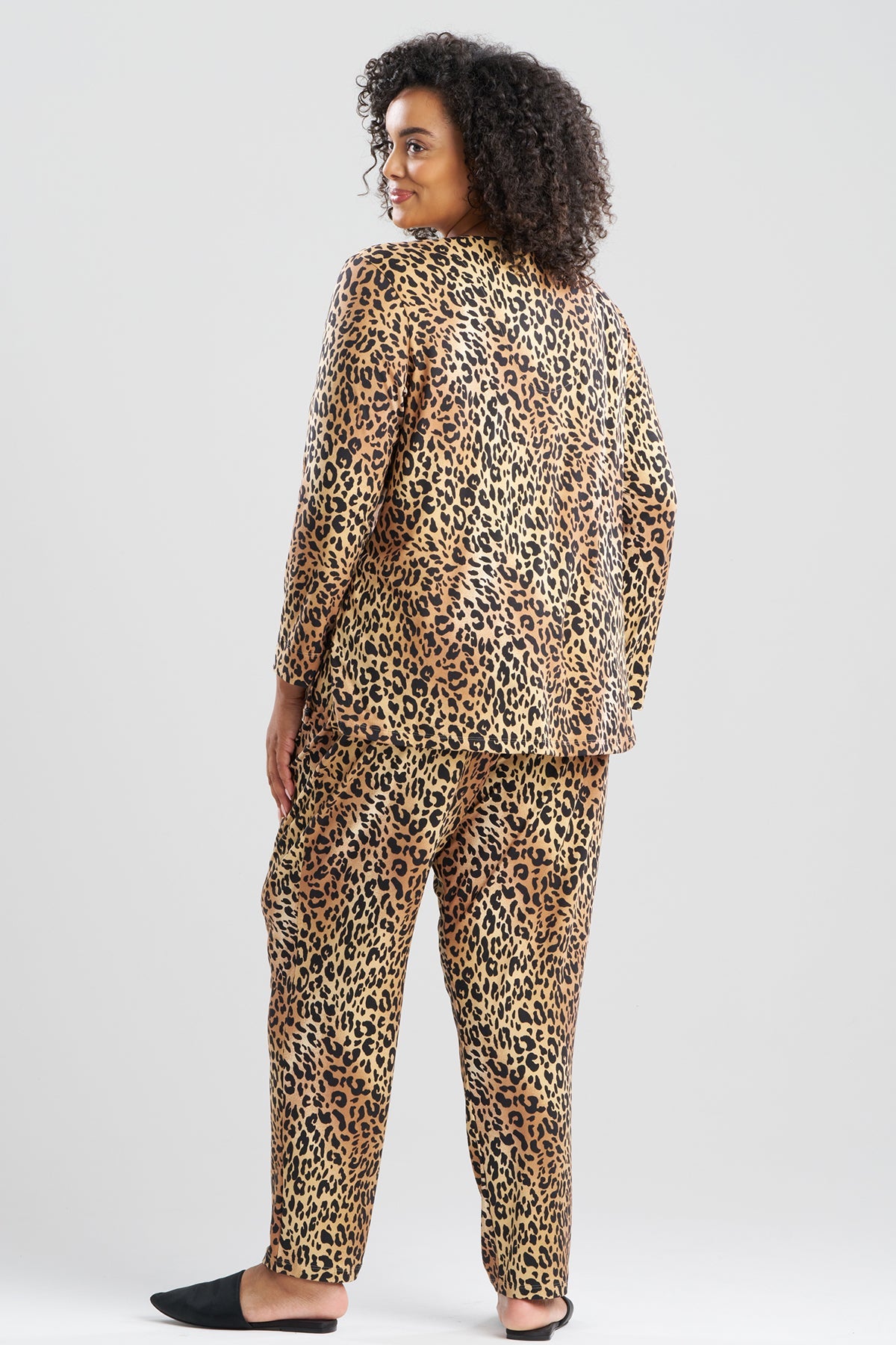 Exotic Animal Cozy Knit V-Neck PJ Natural