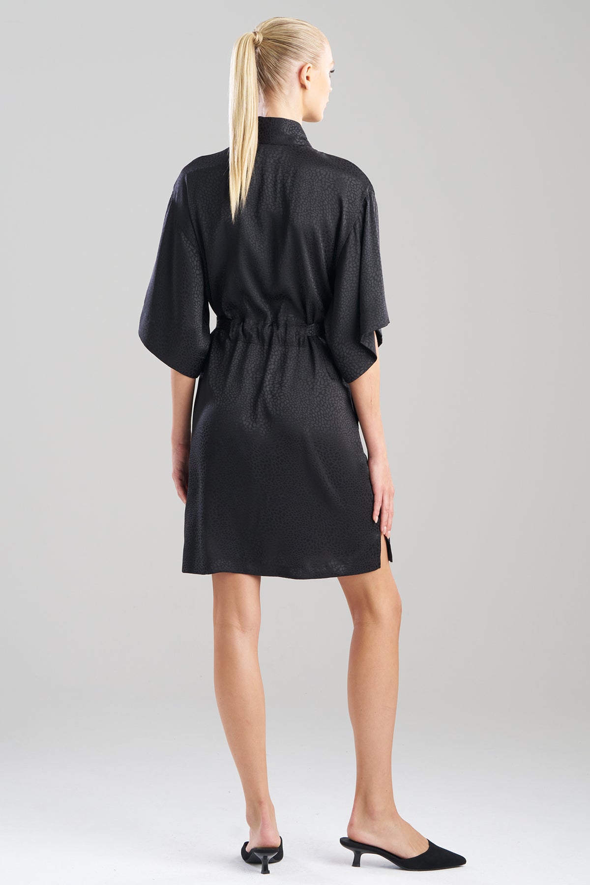 Wilderness Satin Jacquard Wrap Wilderness Black
