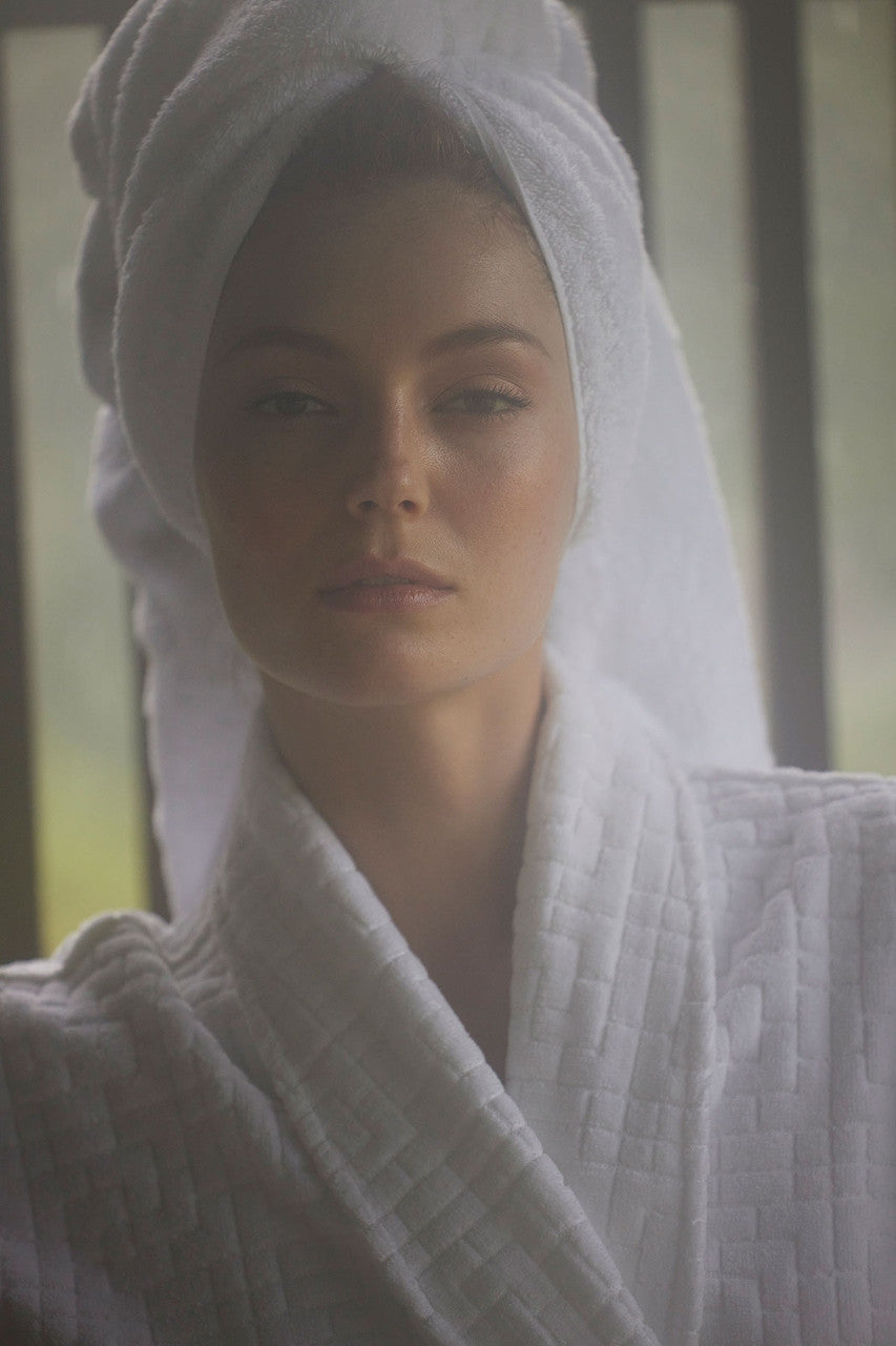 Buy Maze Spa Robe in White Online White