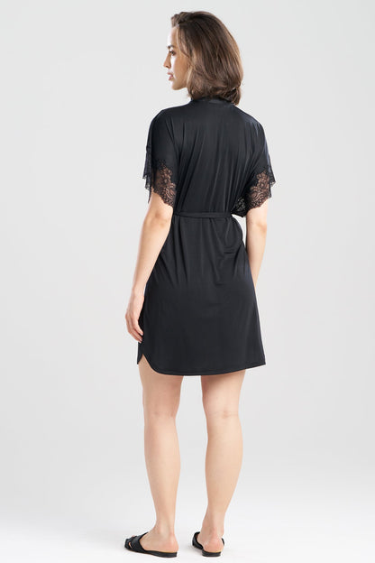 Enchant Short Wrap Black
