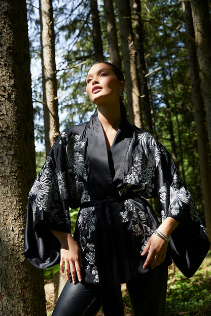 Buy Dragon Embroidery Silk Wrap in Black Online Black