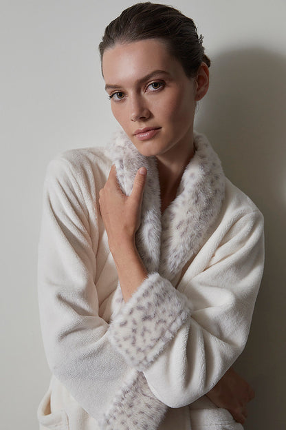 Buy Plush Lynx Robe in Zen White Online Zen White