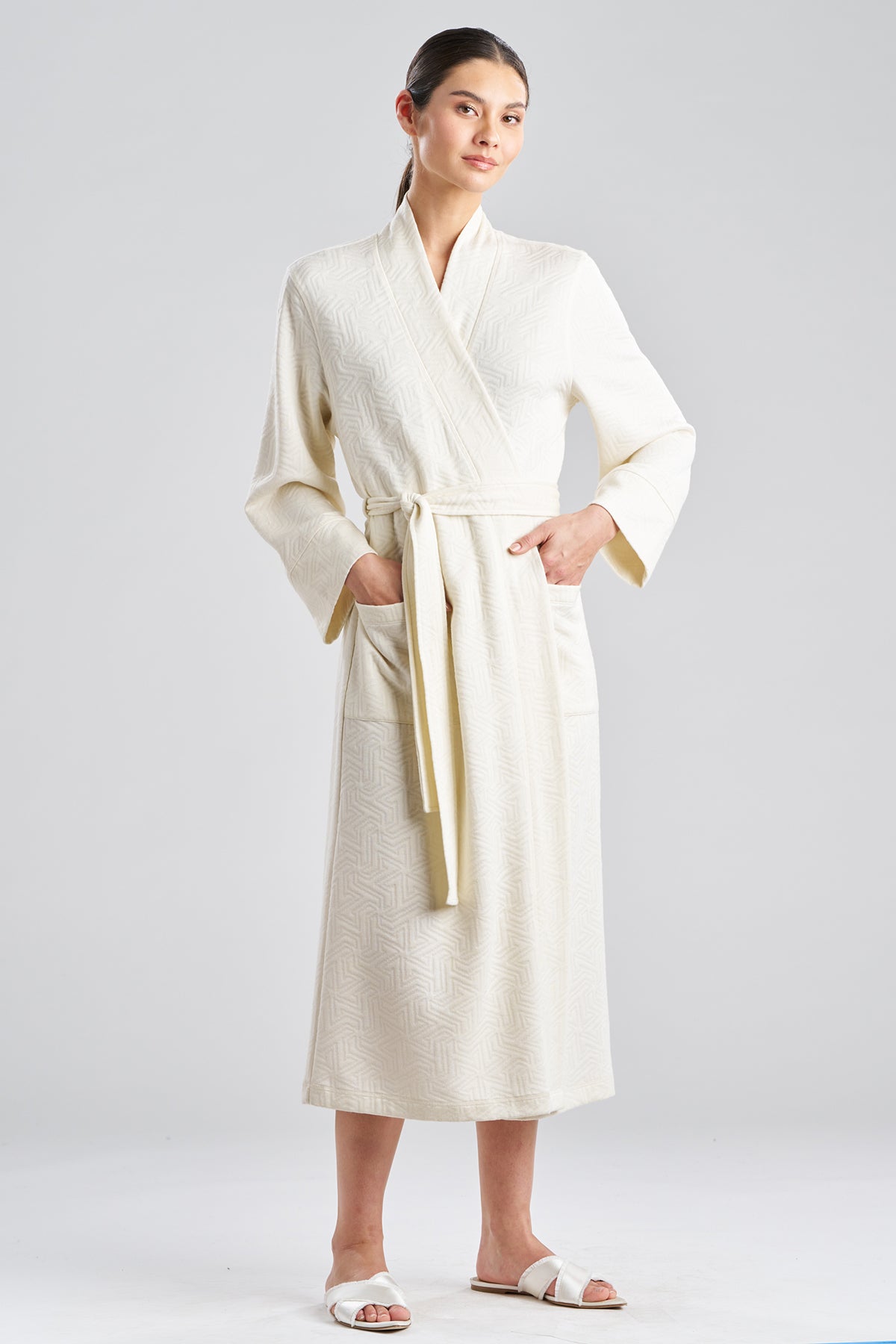 Quilted Geo Knit Jacquard Robe White Opal