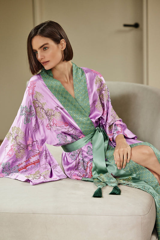 Couture Nara Embellished Drop Sleeve Silk Robe Lilac Rose