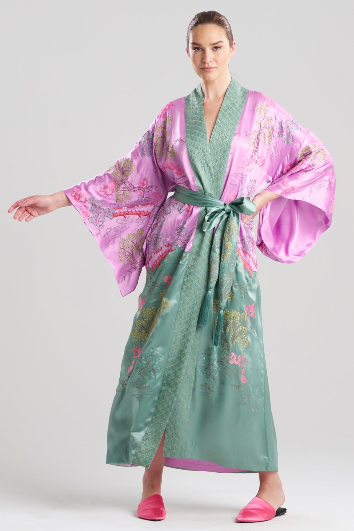 Couture Nara Embellished Drop Sleeve Silk Robe Lilac Rose