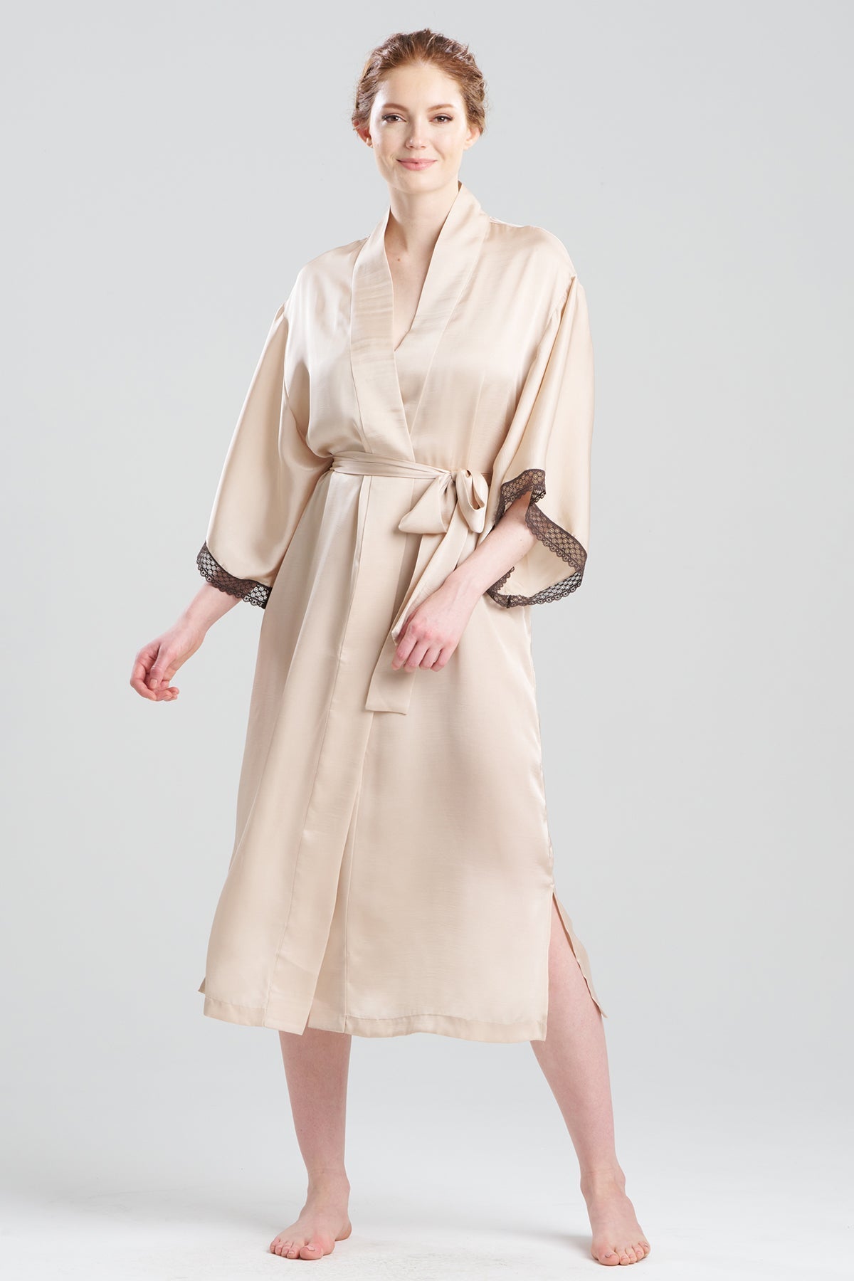 Ashley Icon Lace Robe Cream