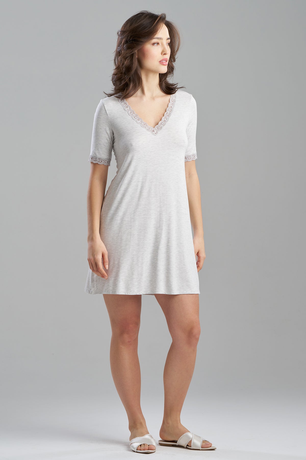 Feathers Essentials Lenzing™ Ecovero™ Viscose Lace Sleepshirt Light Heather Grey