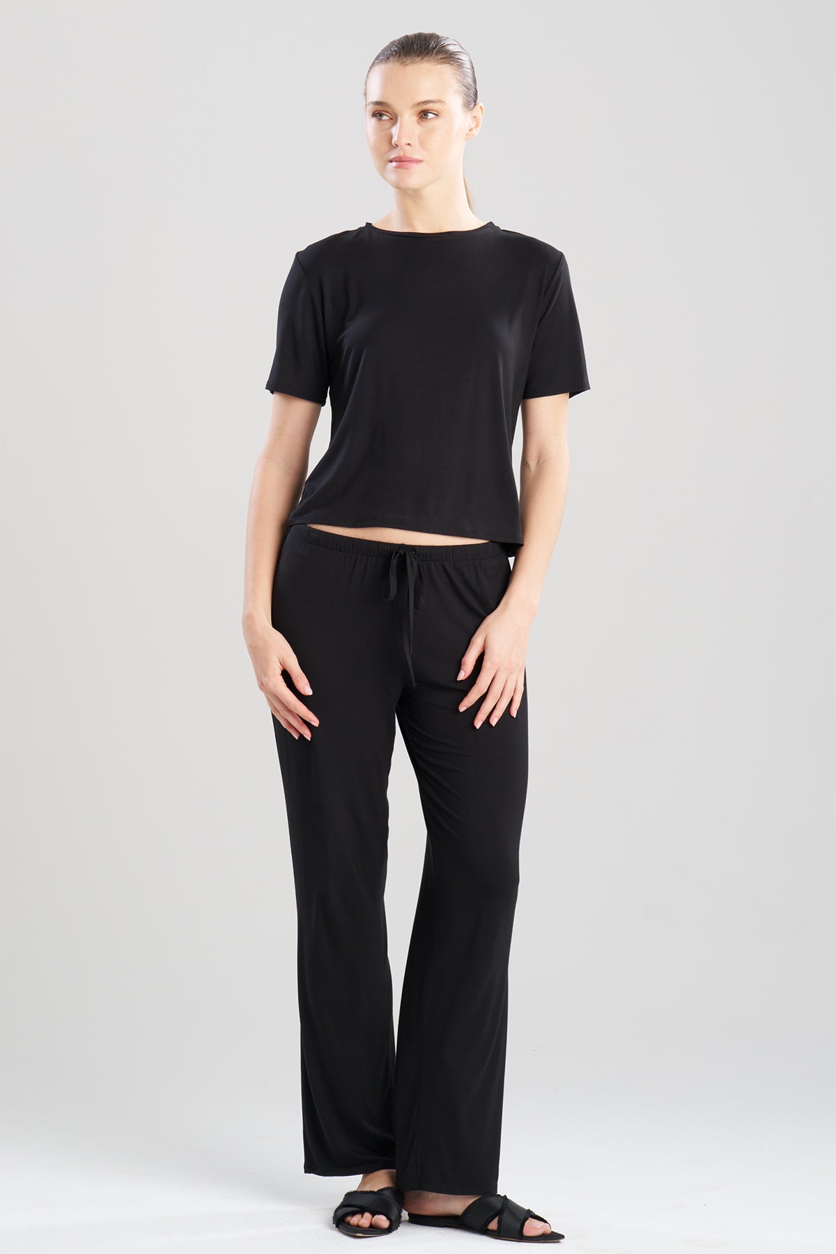 Feathers Essentials Lenzing™ Ecovero™ Viscose Crew Neck PJ Black