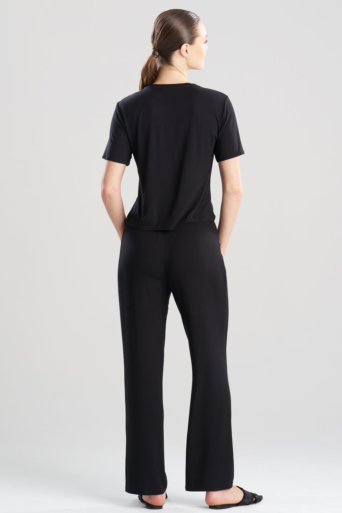 Feathers Essentials Lenzing™ Ecovero™ Viscose Crew Neck PJ Black