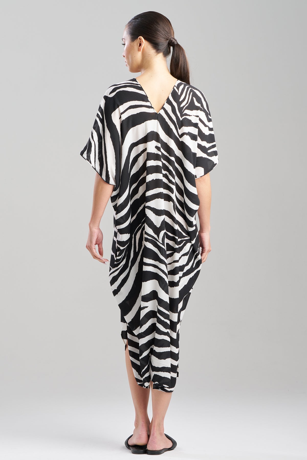Savanna Crinkle Caftan Black/White