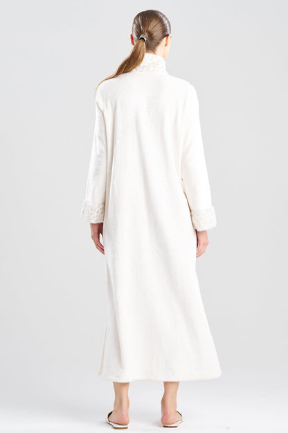 Buy Plush Lynx Mandarin Zip Lounger in Zen White Online Zen White