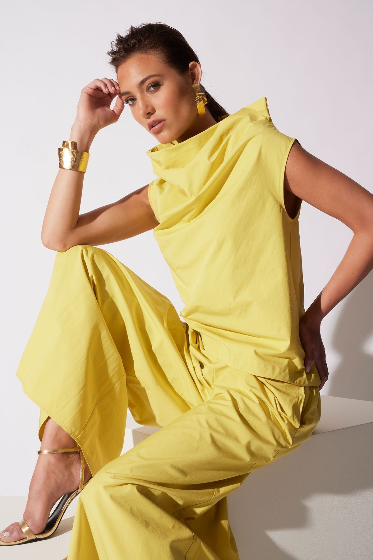 Tech Cotton Taffeta Asymmetric Funnel Neck Top Lemon