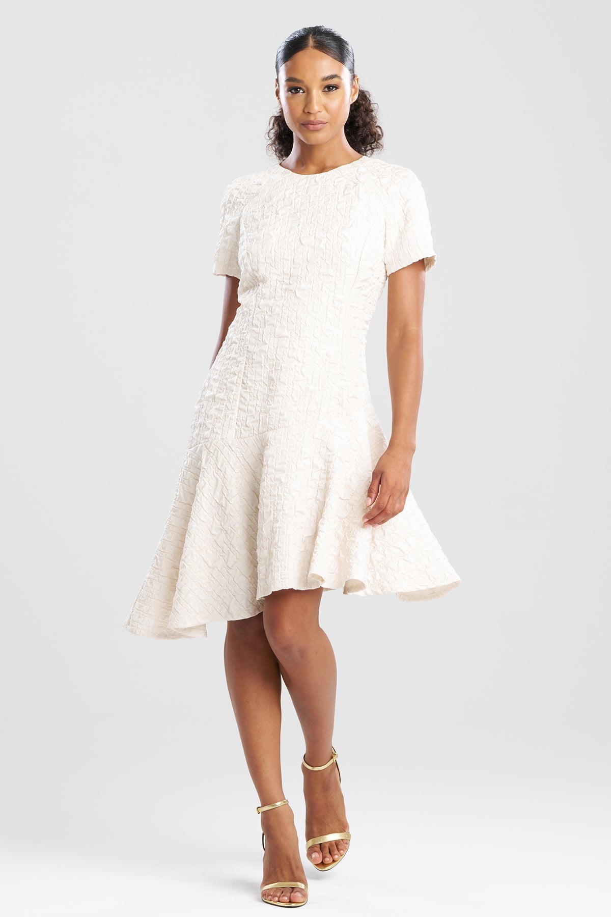 Pebbled Jacquard Short Sleeve Flounce Dress Sandstone