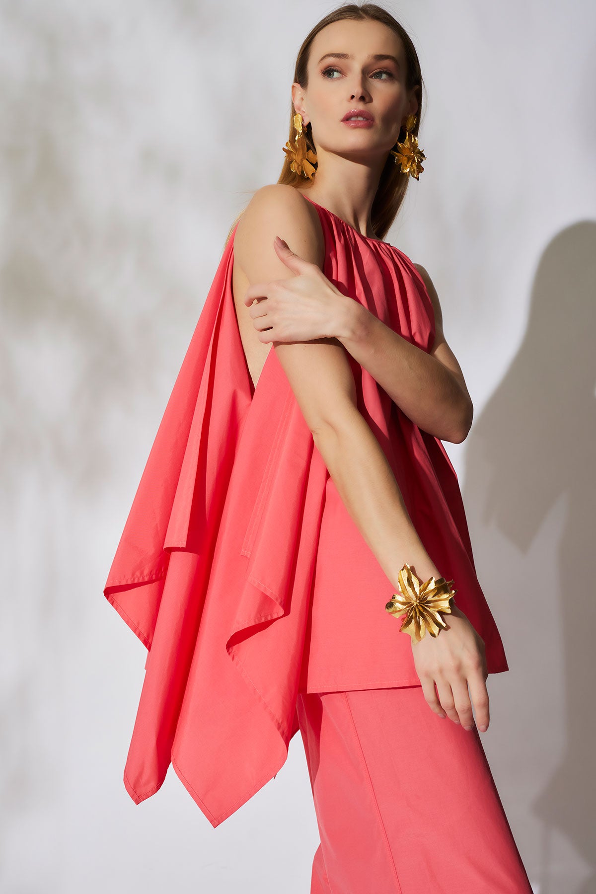 Techno Poplin Handkerchief Top Vivid Coral