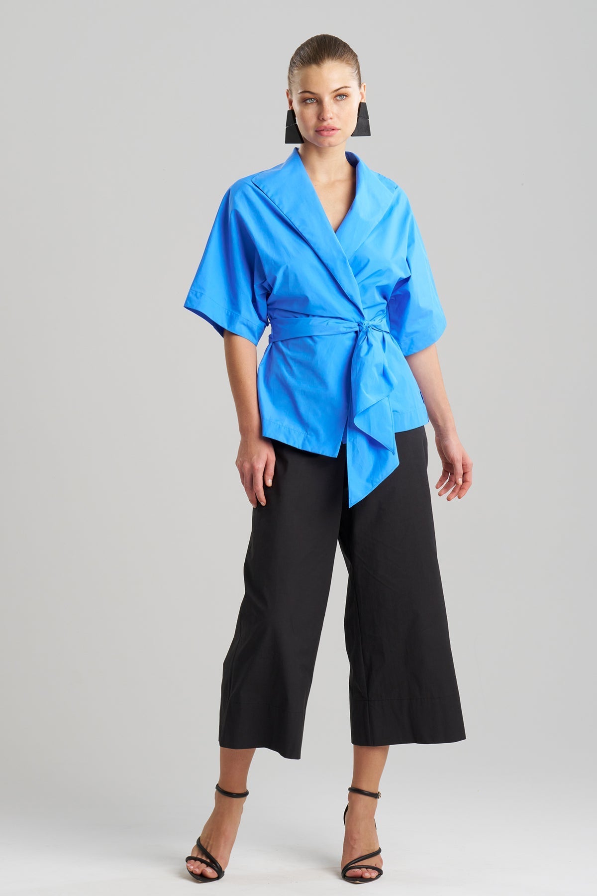 Techno Poplin Wrap Top Aster Blue