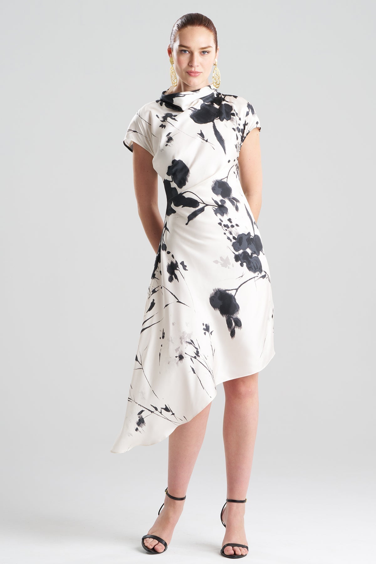Nara Silk Twill Asymmetric Pleated Dress Black/White