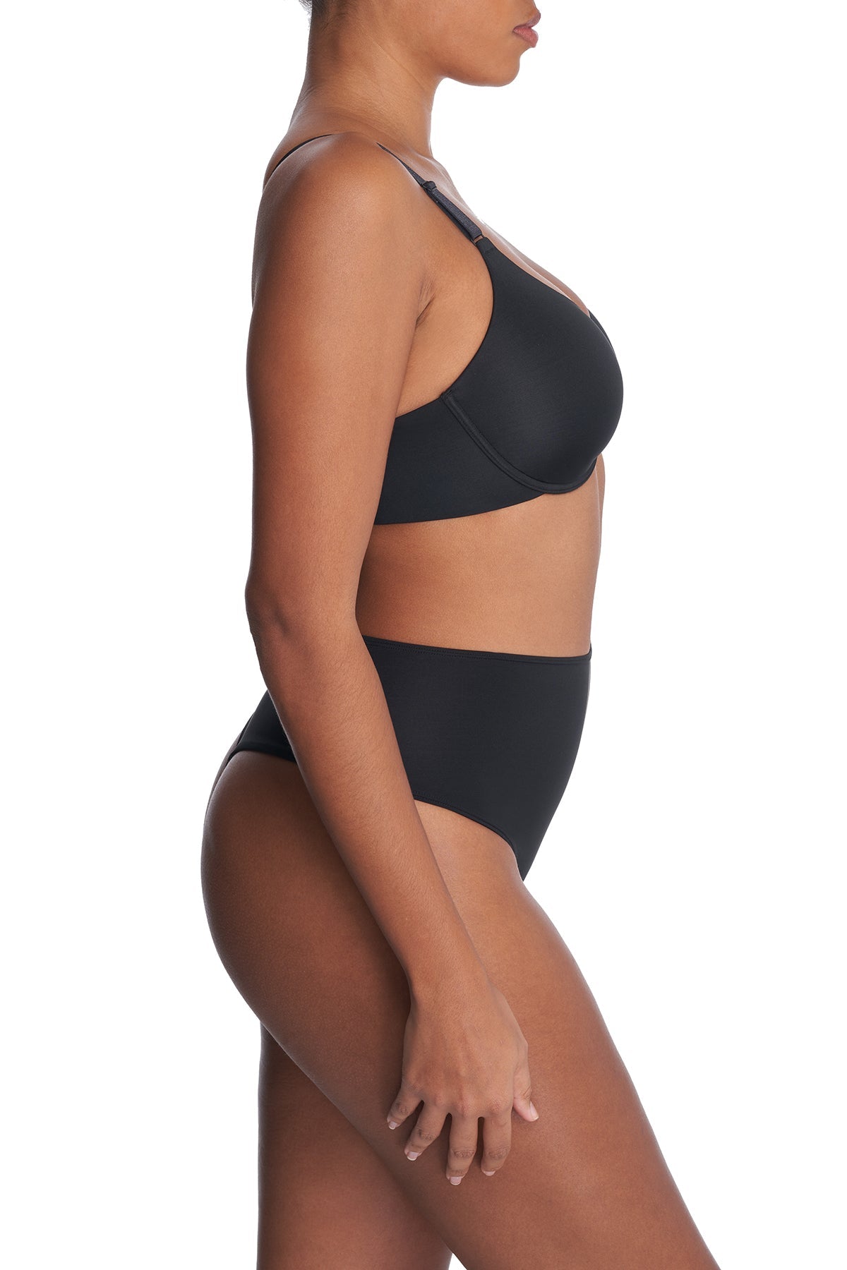 Buy Liquid Full Fit Contour Underwire Bra in Black Online Black