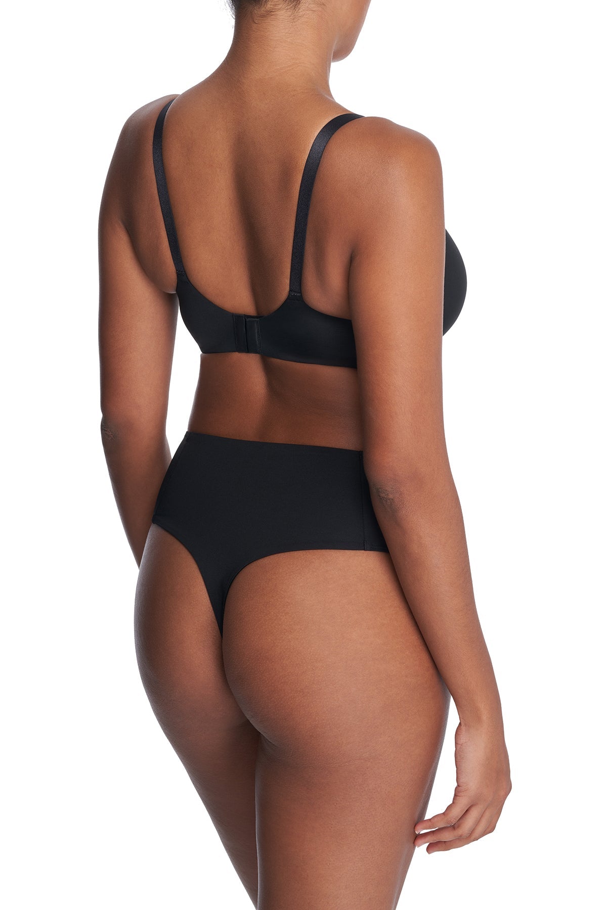 Buy Liquid Full Fit Contour Underwire Bra in Black Online Black
