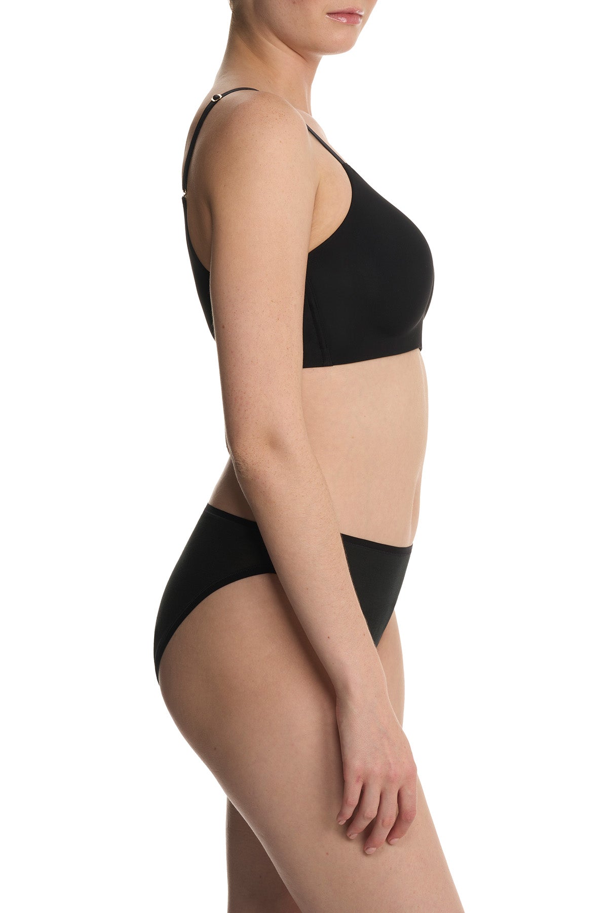 Cloud Comfort Convertible Back Smoothing Wireless Bra Black