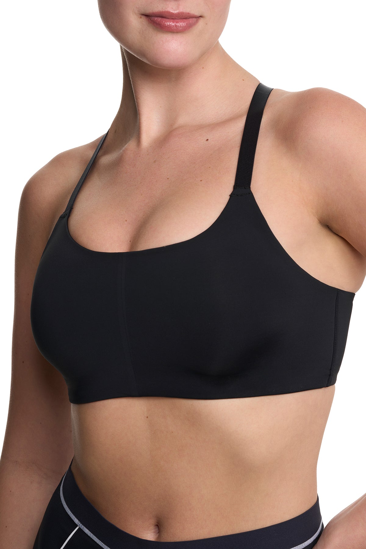 Elevate Convertible Wireless Sports Bra Black