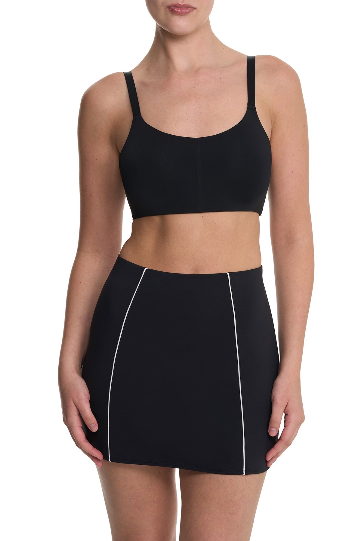 Elevate Convertible Wireless Sports Bra Black