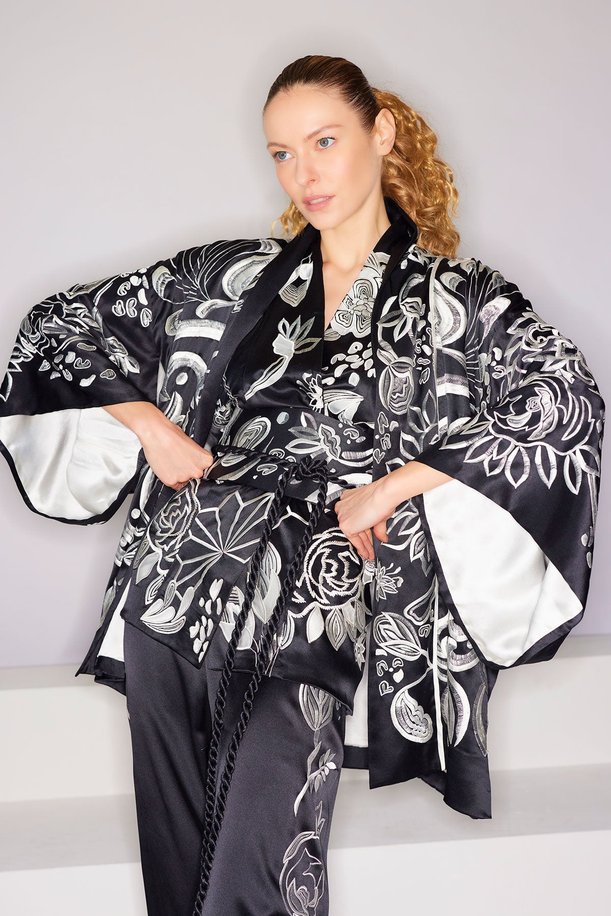 Couture Nouveau Embroidered Silk Vest Black