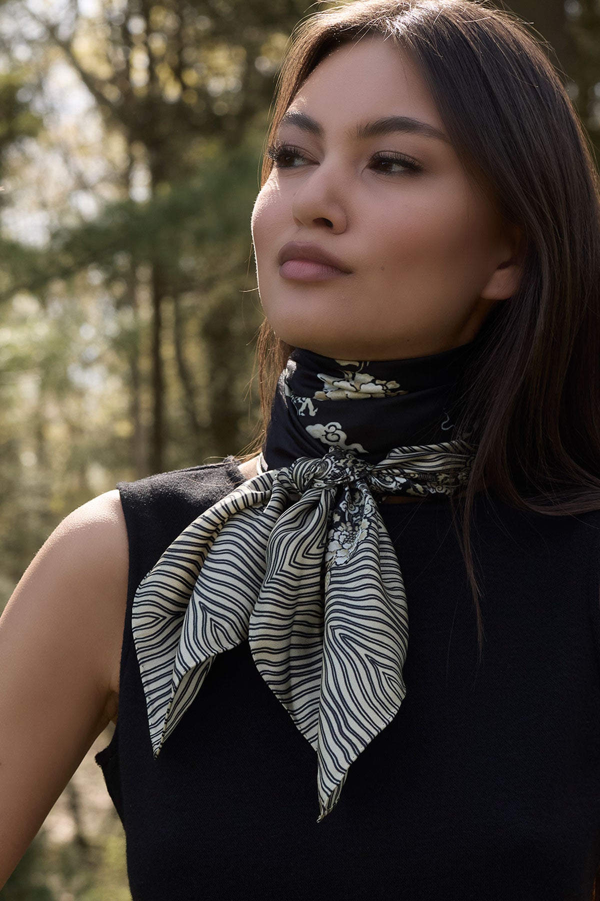 Silk Scarf Imperial Dragon Black/White