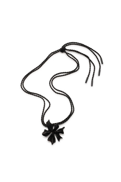 Horn Floral Pendant Necklace Black
