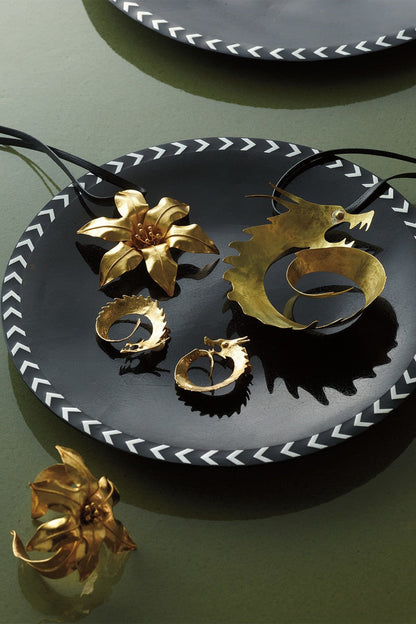 Buy Hammered Brass Swirl Dragon Necklace in Gold Online Gold