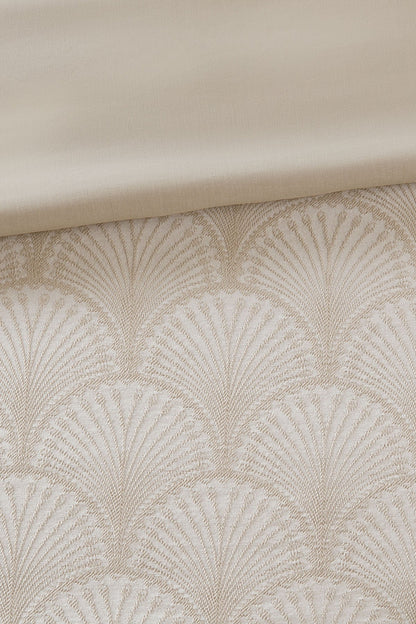 Ogee Fan Jacquard 3 Piece Comforter Mini Set Beige