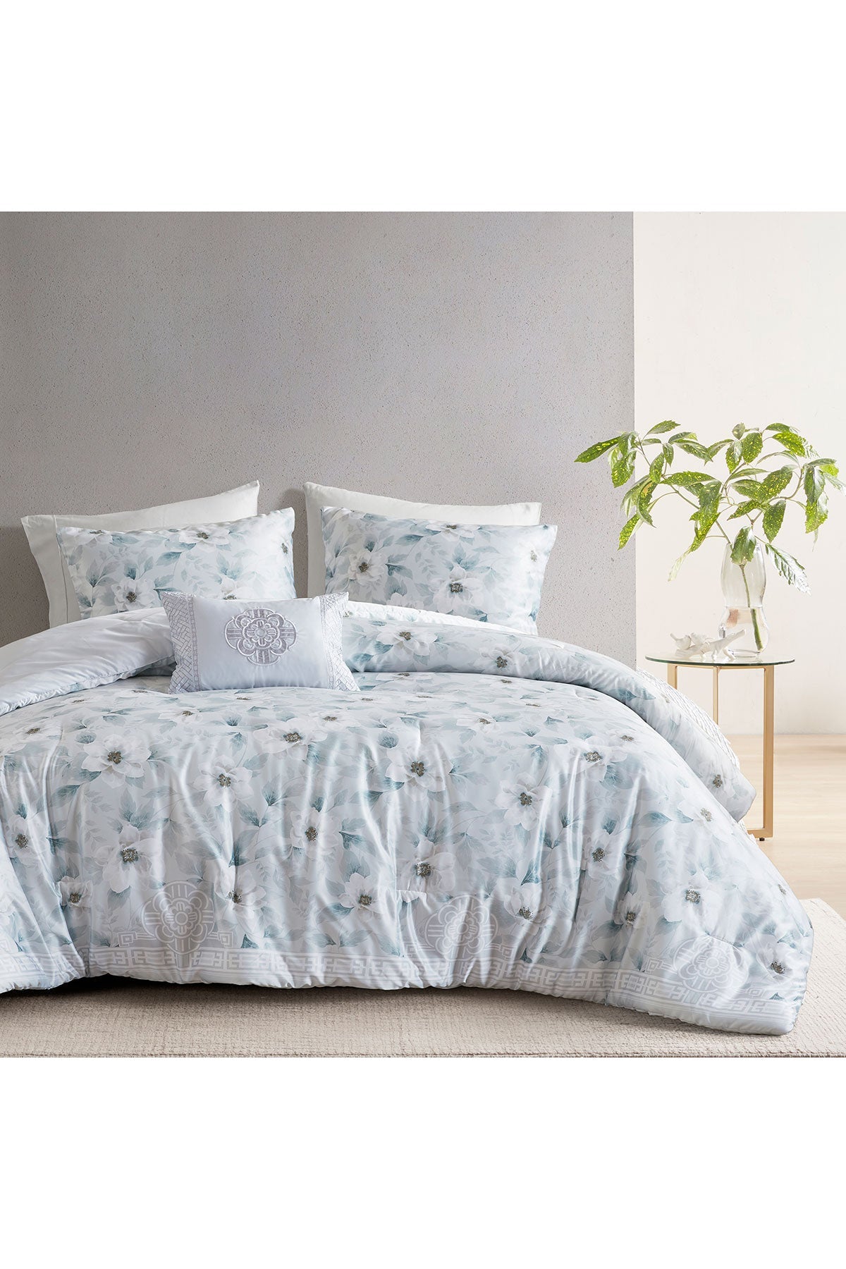 Eternal Blossom 4 Piece Comforter Mini Set Blue