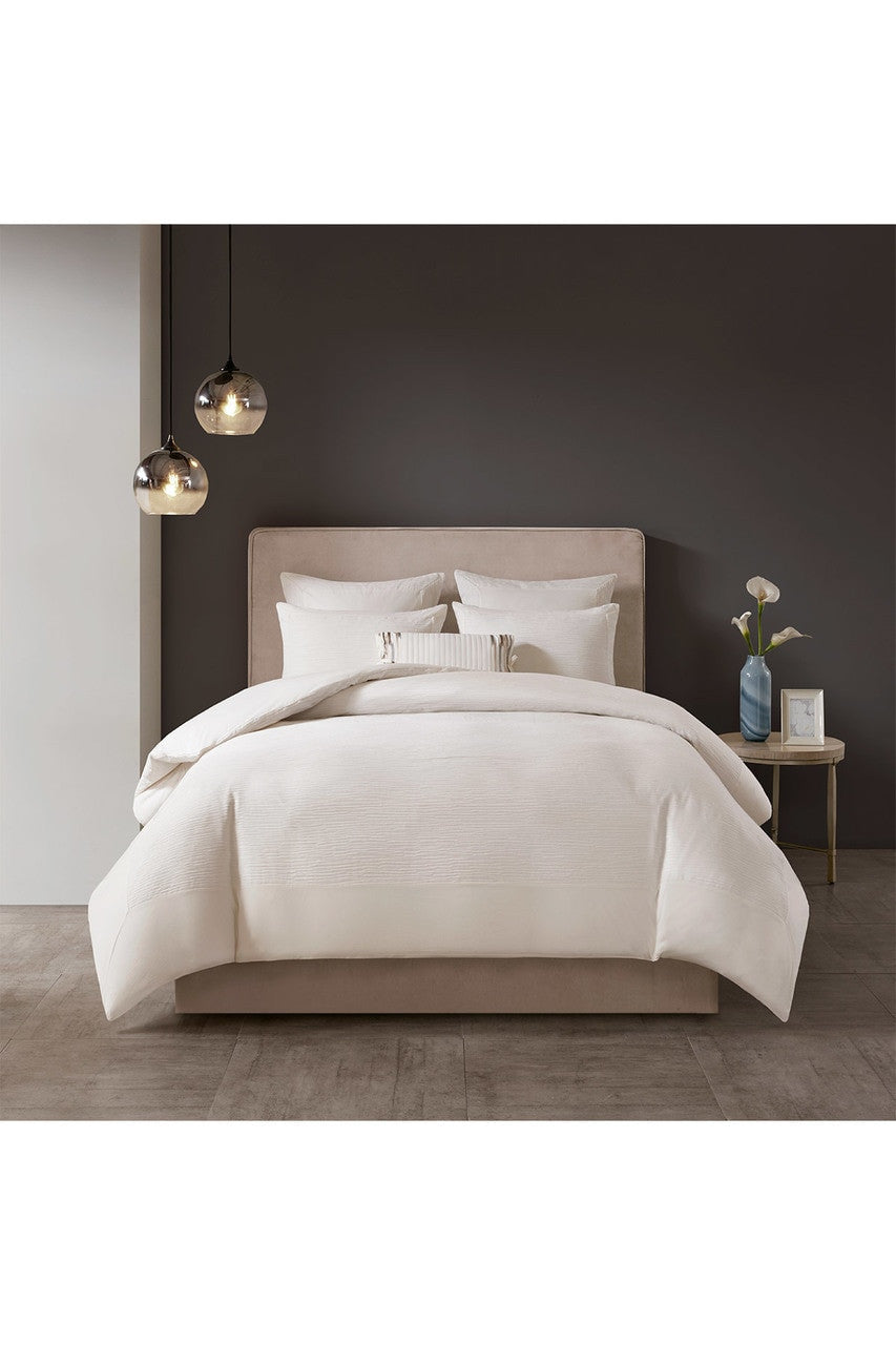 Buy Hanae White Comforter Set in White Online White
