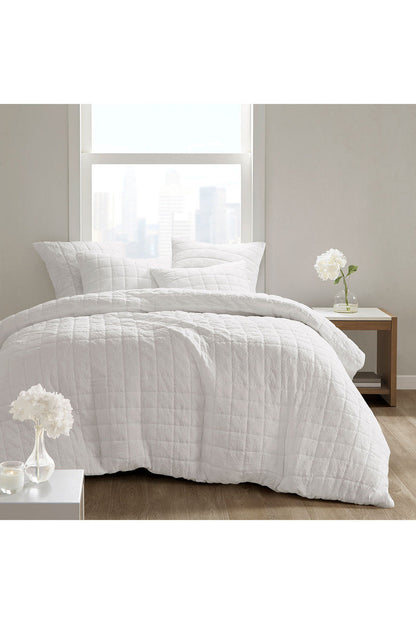 Buy Cocoon Quilt Top White Comforter Mini Set in White Online White
