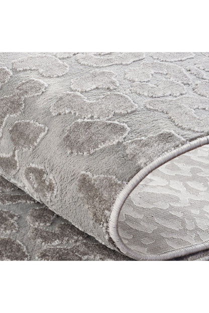 Buy Serengeti- Grey Leopard Rug in Grey Online Grey