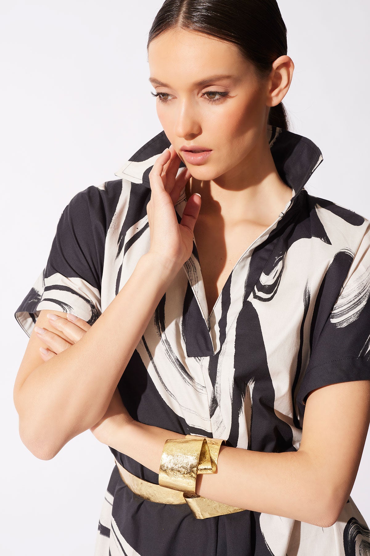 Kaze Cotton Short Sleeve Trapeze Dress Black