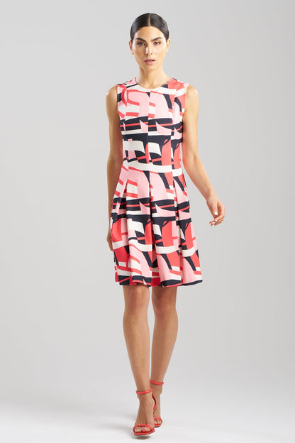 Abstract Lines Sleeveless Pleated Dress Cayenne